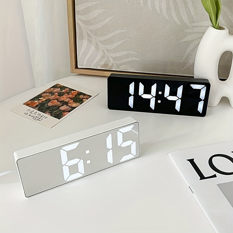 1pc LED Digital Alarm Clock, Mirror HD Display with Snooze, 3 levels Adjustable Brightness,with Temperature,12/24H, USB and Battery Operated Electronic Alarm Clock for Bedroom Room Decor Home Decor, Adjustable Brightness Cloc